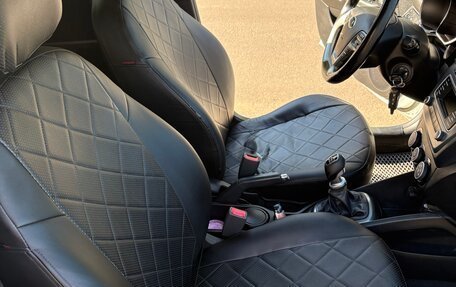 KIA Rio III рестайлинг, 2015 год, 820 000 рублей, 22 фотография