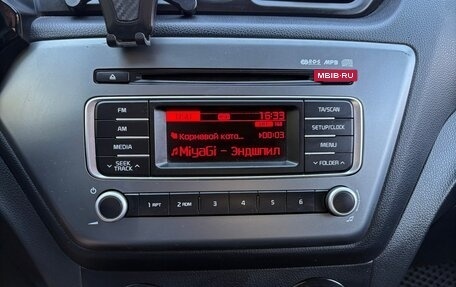 KIA Rio III рестайлинг, 2015 год, 820 000 рублей, 24 фотография