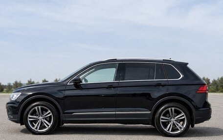 Volkswagen Tiguan II, 2019 год, 2 350 000 рублей, 5 фотография
