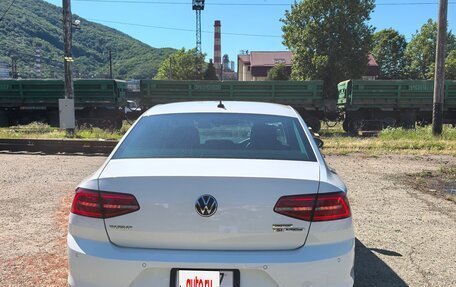 Volkswagen Passat B8 рестайлинг, 2016 год, 1 700 000 рублей, 5 фотография