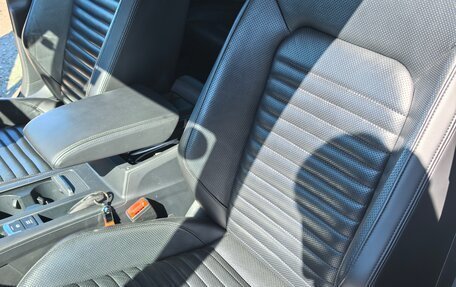 Volkswagen Passat B8 рестайлинг, 2016 год, 1 700 000 рублей, 13 фотография