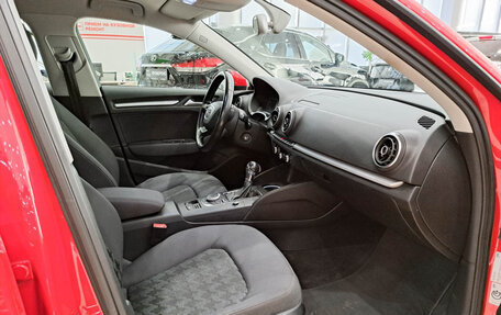 Audi A3, 2013 год, 1 350 000 рублей, 13 фотография