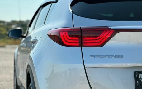 KIA Sportage IV рестайлинг, 2017 год, 1 900 000 рублей, 16 фотография