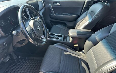 KIA Sportage IV рестайлинг, 2017 год, 1 900 000 рублей, 18 фотография