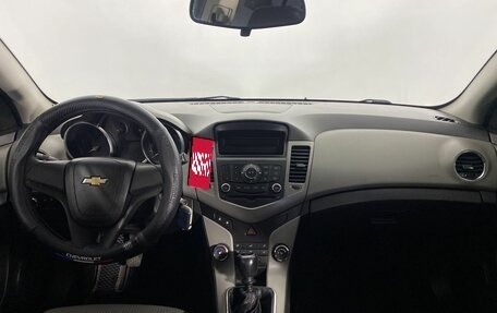 Chevrolet Cruze II, 2012 год, 630 000 рублей, 8 фотография