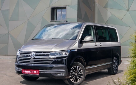 Volkswagen Multivan T6 рестайлинг, 2022 год, 7 900 000 рублей, 1 фотография