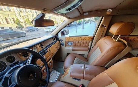 Rolls-Royce Phantom VII рестайлинг, 2003 год, 14 000 000 рублей, 8 фотография