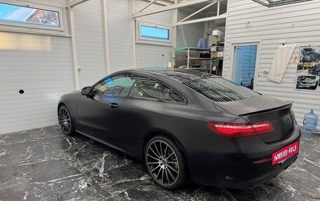 Mercedes-Benz E-Класс, 2019 год, 4 950 000 рублей, 9 фотография