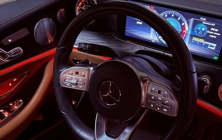 Mercedes-Benz E-Класс, 2019 год, 4 950 000 рублей, 14 фотография