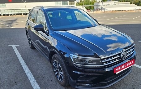 Volkswagen Tiguan II, 2019 год, 2 470 000 рублей, 3 фотография