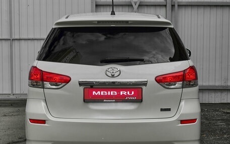 Toyota Wish II, 2011 год, 1 375 000 рублей, 5 фотография