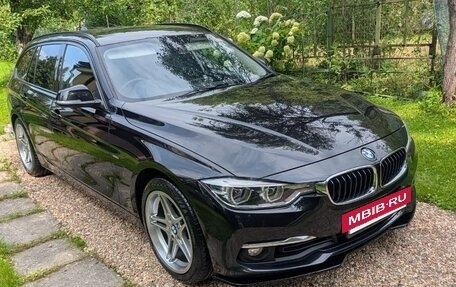 BMW 3 серия, 2017 год, 1 650 000 рублей, 5 фотография