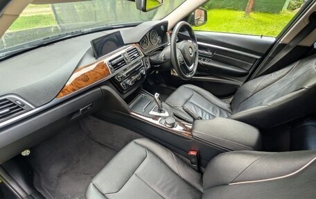 BMW 3 серия, 2017 год, 1 650 000 рублей, 24 фотография
