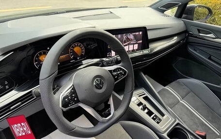 Volkswagen Golf VIII, 2022 год, 1 950 000 рублей, 11 фотография