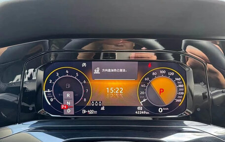 Volkswagen Golf VIII, 2022 год, 1 950 000 рублей, 14 фотография