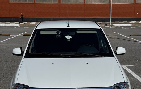 Renault Logan I, 2013 год, 735 000 рублей, 1 фотография