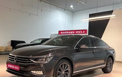 Volkswagen Passat B8 рестайлинг, 2021 год, 3 890 000 рублей, 1 фотография