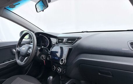 KIA Rio III рестайлинг, 2011 год, 820 000 рублей, 10 фотография