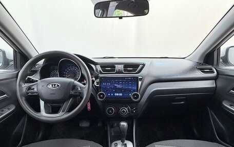 KIA Rio III рестайлинг, 2011 год, 820 000 рублей, 17 фотография