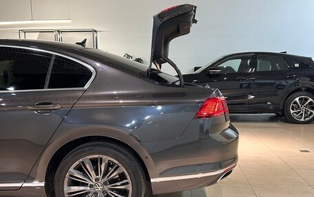 Volkswagen Passat B8 рестайлинг, 2021 год, 3 890 000 рублей, 24 фотография