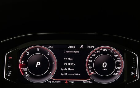Volkswagen Passat B8 рестайлинг, 2021 год, 3 890 000 рублей, 29 фотография