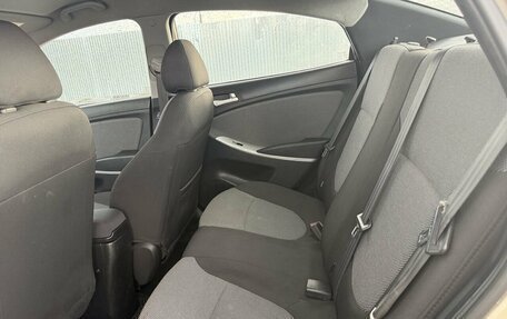 Hyundai Solaris II рестайлинг, 2011 год, 690 000 рублей, 7 фотография