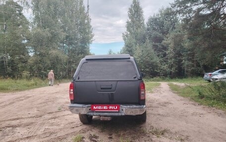 Nissan Navara (Frontier), 2007 год, 800 000 рублей, 12 фотография
