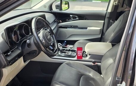 KIA Carnival, 2023 год, 3 800 000 рублей, 5 фотография