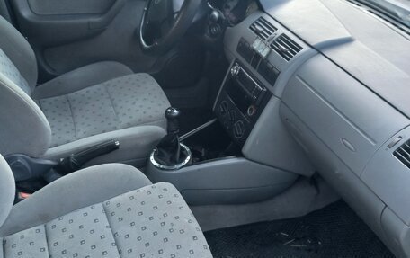 Volkswagen Pointer, 2004 год, 140 000 рублей, 18 фотография