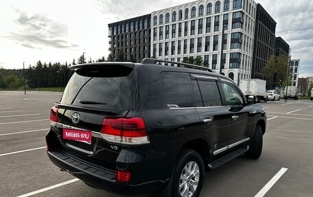 Toyota Land Cruiser 200, 2018 год, 5 800 000 рублей, 12 фотография