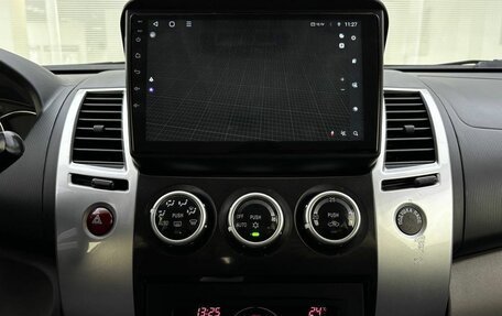 Mitsubishi Pajero Sport II рестайлинг, 2014 год, 2 319 000 рублей, 18 фотография