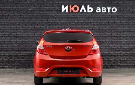 Hyundai Solaris II рестайлинг, 2011 год, 600 000 рублей, 4 фотография