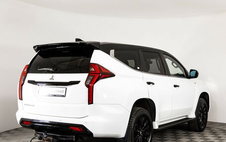 Mitsubishi Montero Sport, 2022 год, 3 999 000 рублей, 6 фотография