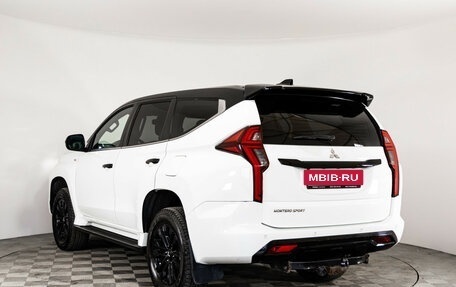 Mitsubishi Montero Sport, 2022 год, 3 999 000 рублей, 8 фотография