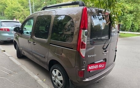 Renault Kangoo II рестайлинг, 2014 год, 690 000 рублей, 3 фотография
