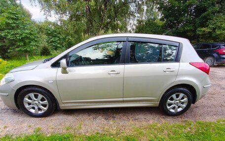 Nissan Tiida, 2011 год, 850 000 рублей, 23 фотография