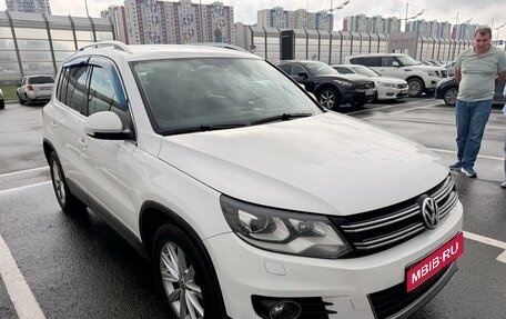Volkswagen Tiguan I, 2013 год, 1 090 000 рублей, 1 фотография