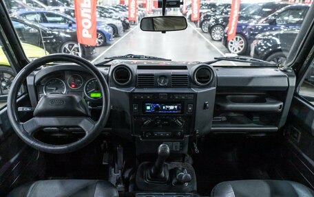 Land Rover Defender I, 2007 год, 1 650 000 рублей, 11 фотография