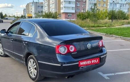 Volkswagen Passat B6, 2008 год, 525 000 рублей, 2 фотография