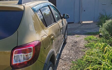 Renault Sandero II рестайлинг, 2017 год, 970 000 рублей, 23 фотография