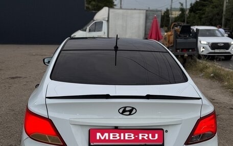 Hyundai Solaris II рестайлинг, 2015 год, 660 000 рублей, 3 фотография