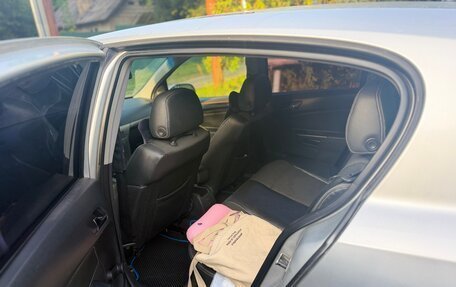 Opel Astra H, 2005 год, 250 000 рублей, 10 фотография