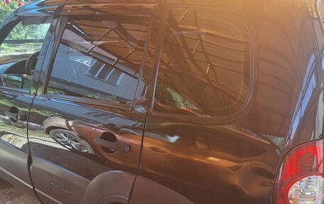 Chevrolet Niva I рестайлинг, 2013 год, 450 000 рублей, 5 фотография