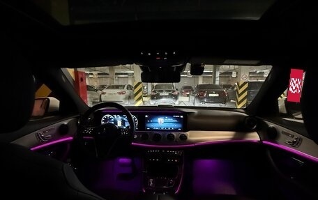 Mercedes-Benz E-Класс, 2020 год, 4 300 000 рублей, 8 фотография