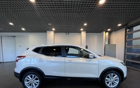 Nissan Qashqai, 2018 год, 1 780 000 рублей, 2 фотография