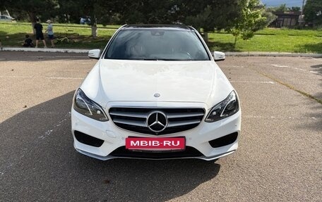 Mercedes-Benz E-Класс, 2014 год, 2 600 000 рублей, 2 фотография