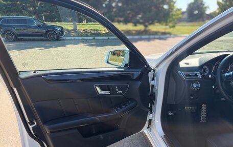 Mercedes-Benz E-Класс, 2014 год, 2 600 000 рублей, 19 фотография