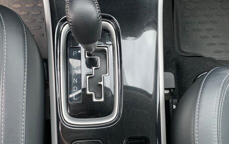 Mitsubishi Outlander III рестайлинг 3, 2019 год, 2 950 000 рублей, 19 фотография