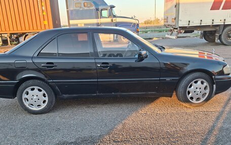 Mercedes-Benz C-Класс, 1994 год, 210 000 рублей, 5 фотография