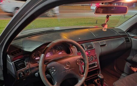 Mercedes-Benz E-Класс, 1999 год, 480 000 рублей, 5 фотография